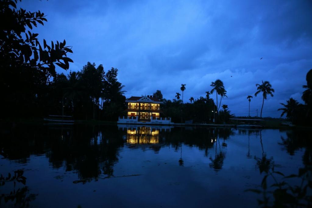 Mango Kerala Homes Kumarakom Exterior foto