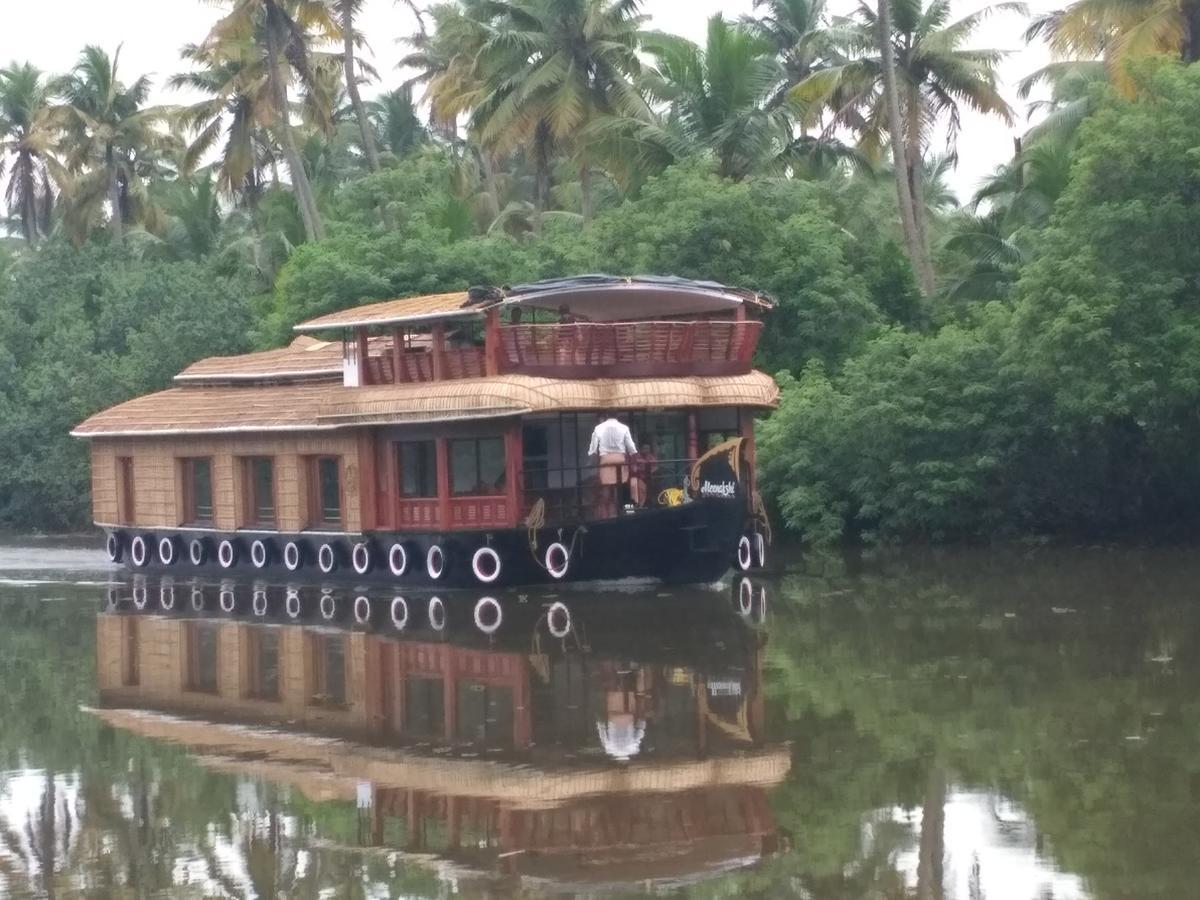 Mango Kerala Homes Kumarakom Exterior foto
